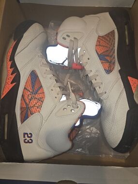 Jordan 5 Sneakers